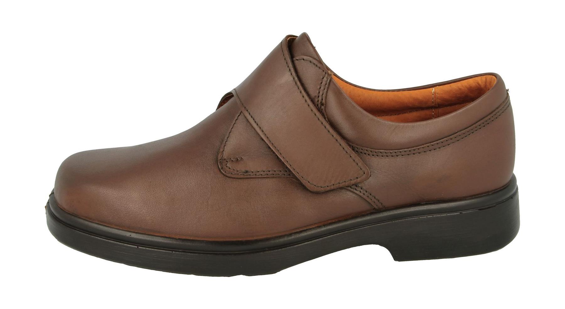 Men'S Casual Shoes (Reece)4E Wide Fit By Db Shoes in Brown